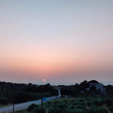 Sunset View Apartment *