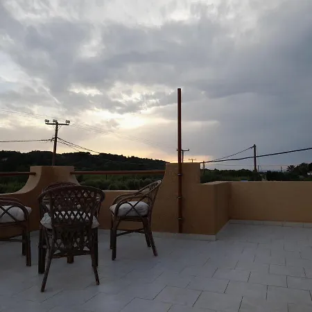 Sunset View דירה